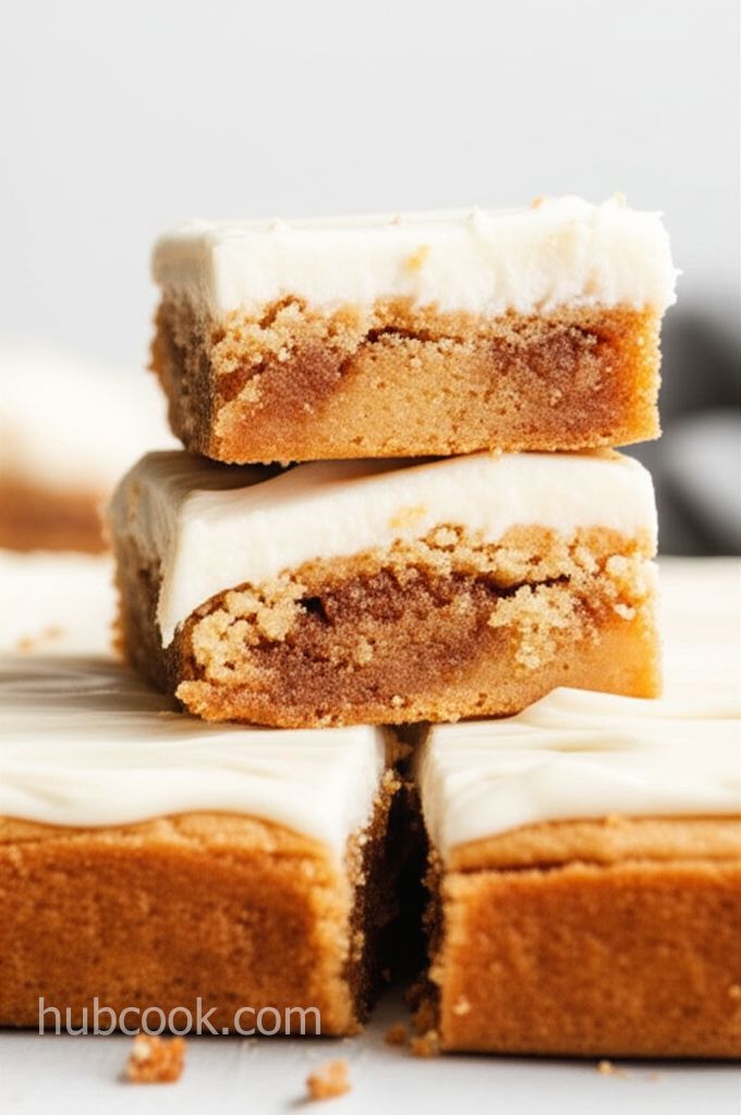 Cinnamon Roll Blondies